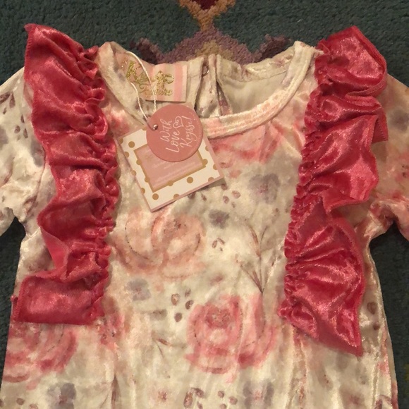 Adorable Velvet floral ruffle romper - Picture 2 of 4